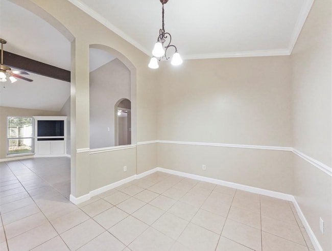 Building Photo - 15927 Breanna Ln