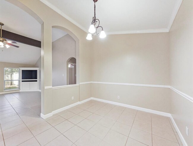 Foto del edificio - 15927 Breanna Ln