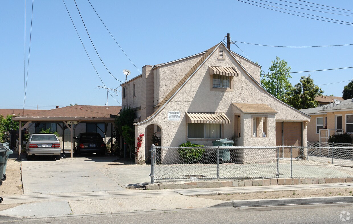 Building Photo - 453 Hill St