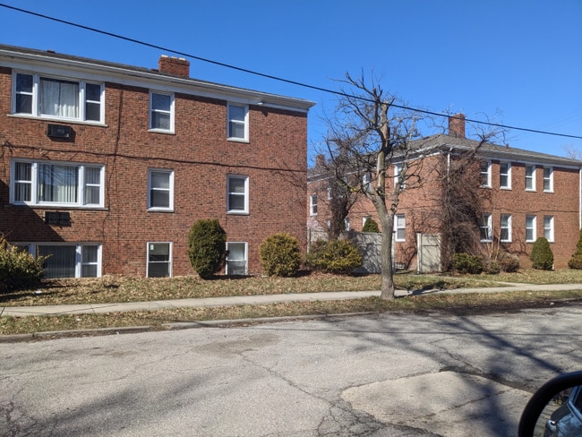 Building Photo - 13984 Superior Rd