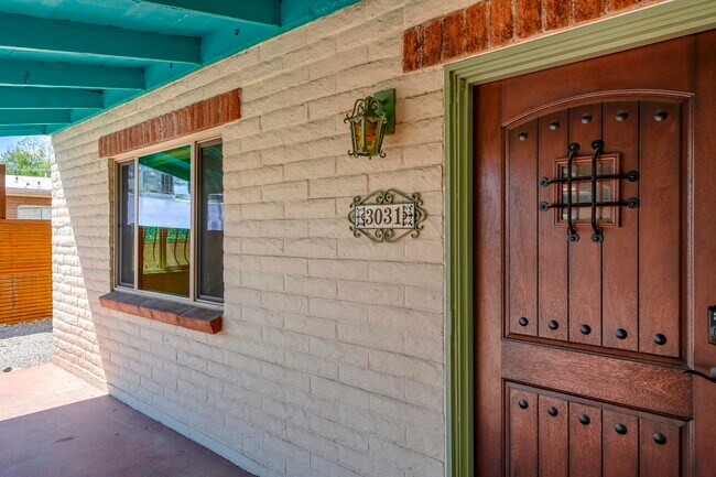 Foto del edificio - 3031 N Cherry Ave