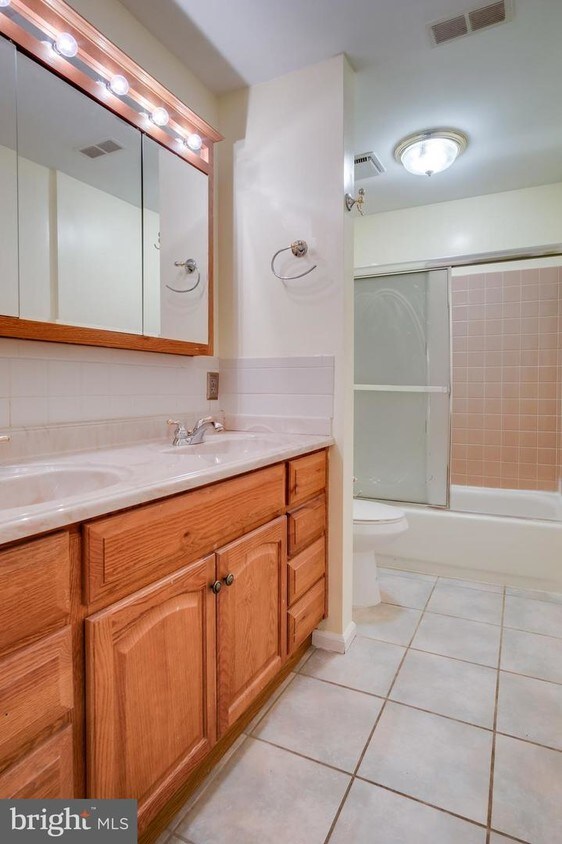 8100 Lewinsville Rd, McLean, VA 22102 House Rental in McLean, VA