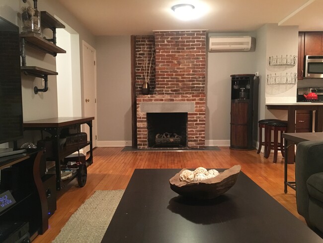 Building Photo - 78 W Merrimack St