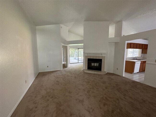 Foto del edificio - 332 Morning Glory Dr