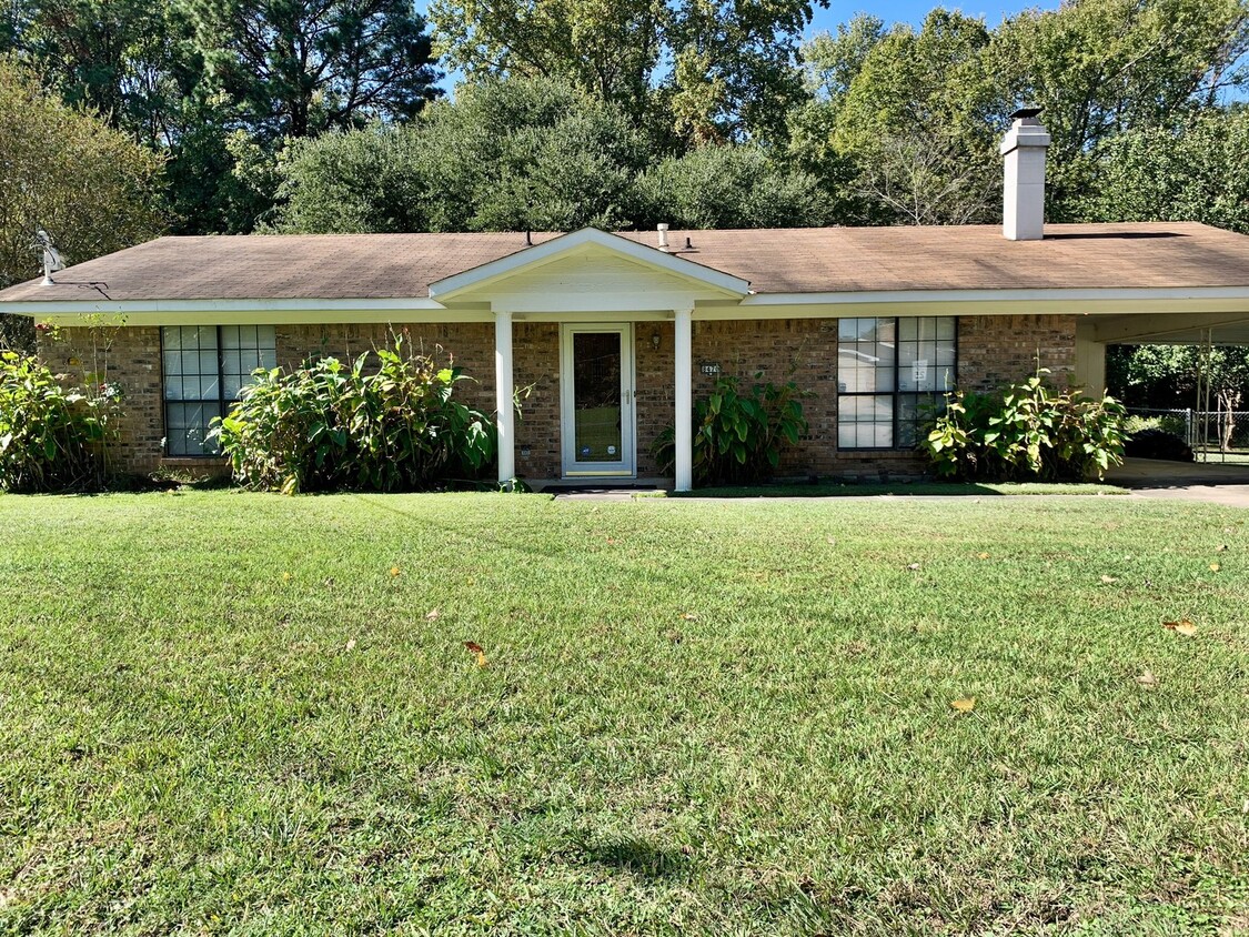 Primary Photo - 2 Bedroom 2 Bathroom