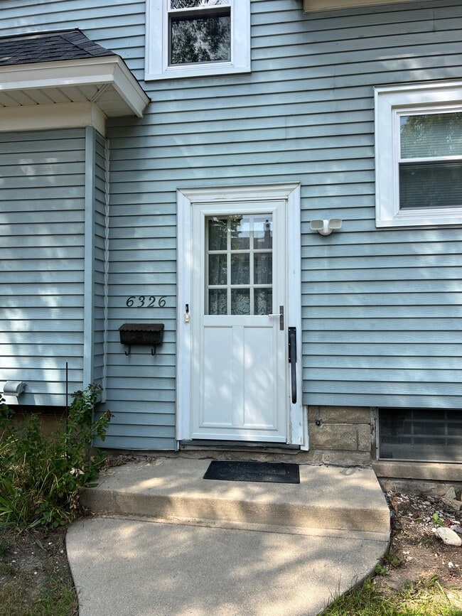 Your Entry Door - 6326 W Grant St