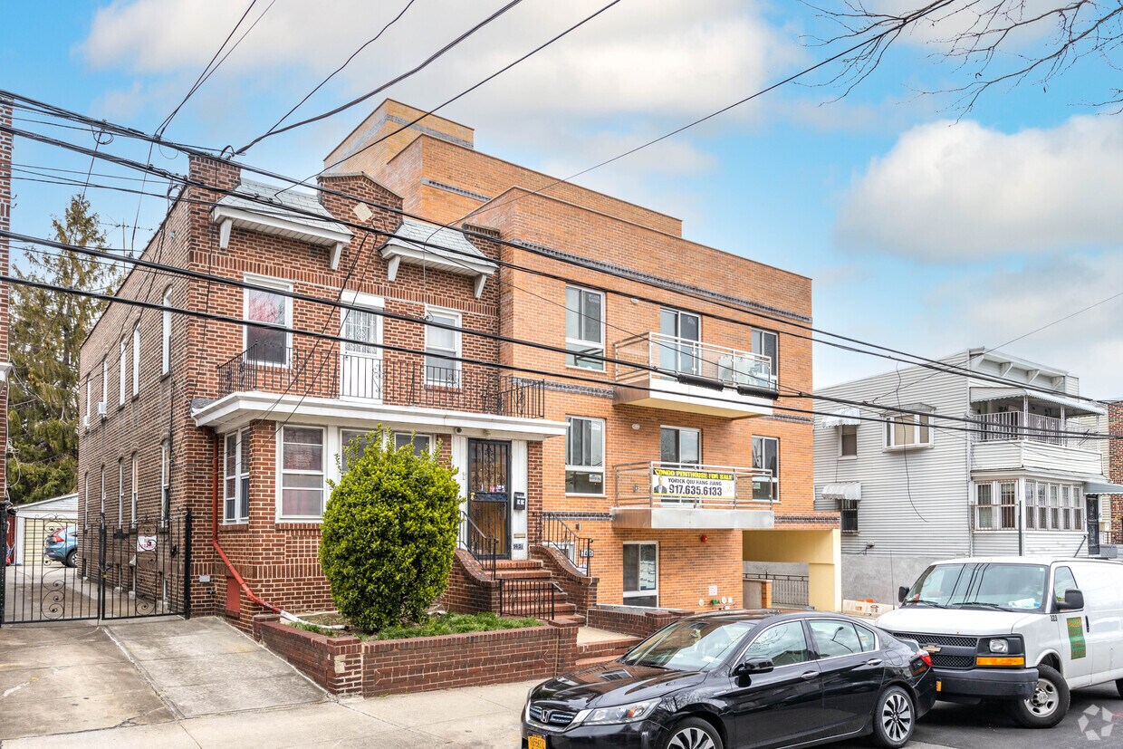 Building Photo - 74-25 43rd Ave