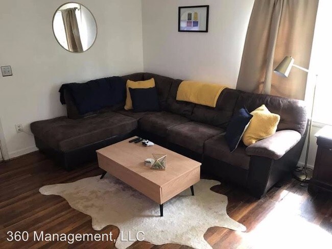 Foto del edificio - 3 br, 1 bath House - 535 N. Ross Street