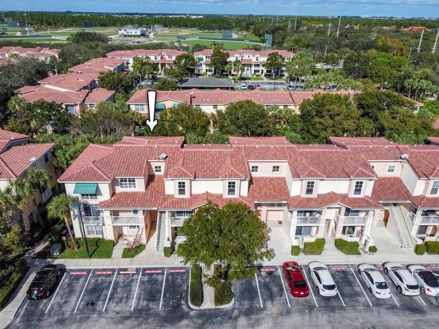 Foto del edificio - 4812 Central Blvd