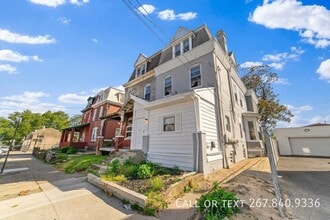 Building Photo - 1682 Harrison St