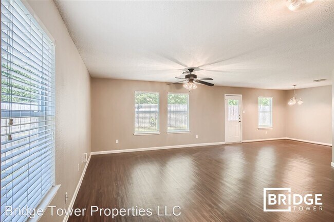 Building Photo - 3 br, 2.5 bath House - 11811 Belle Court