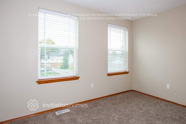 Building Photo - 1411 7th Ave SE