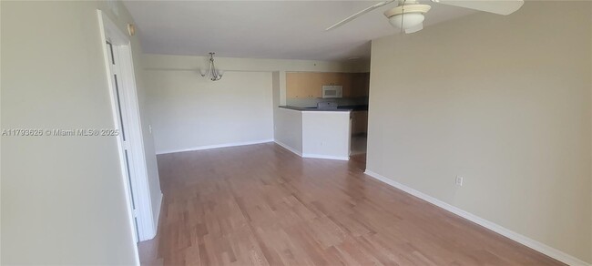 Building Photo - 4180 San Marino Blvd