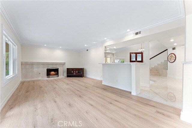 Foto del edificio - 24832 Los Gatos Dr