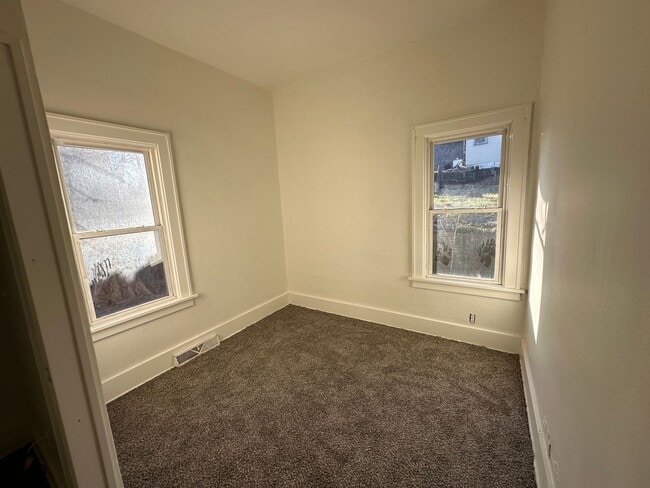 Foto del edificio - $1100 - 2 Bed 1 Bath Home in Sioux City