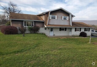 Building Photo - 203 Krick Ln