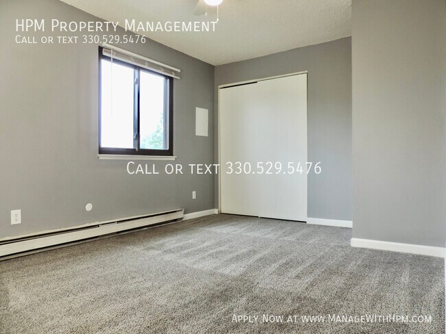 Foto del edificio - 1015 Howe Ave