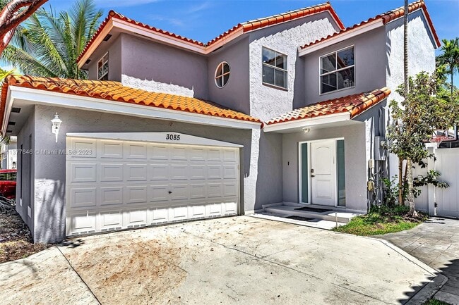Building Photo - 3085 N 36th Ave