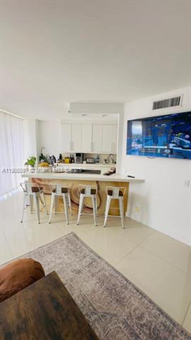 Photo - 3610 Yacht Club Dr Apartment