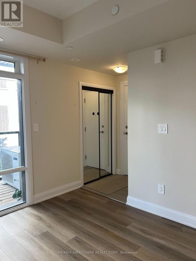 Building Photo - 1581 Rose Way
