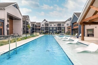 Building Photo - Miro Luxury Apartments