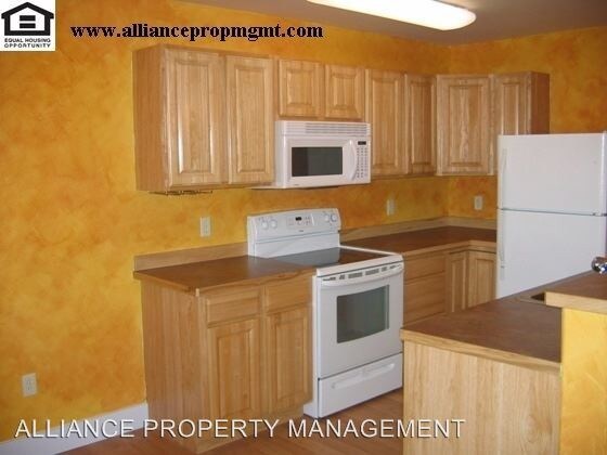 Building Photo - 2 br, 2 bath House - 2115 Durston Rd. Unit 14