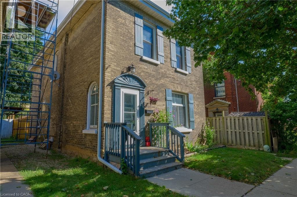 Photo principale - 148 East Ave