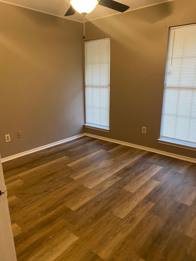 Foto del edificio - COMING SOON!! Spacious 3-Bedroom, 2-Bath Home in Horn Lake – Only $1,550/Month!