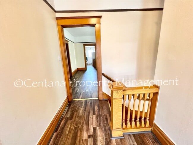 Building Photo - Great 3 Bedroom near Tech!