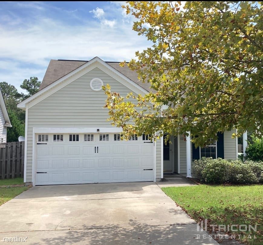 621 Green Pasture Ct, Elgin, SC 29045 House Rental in Elgin, SC