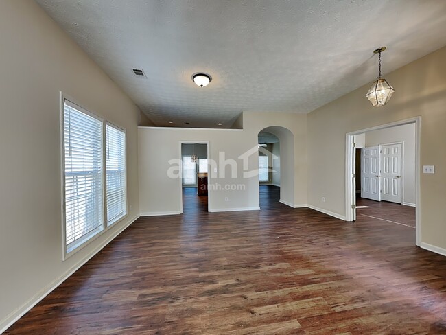 Building Photo - 3335 Berwick Field Drive