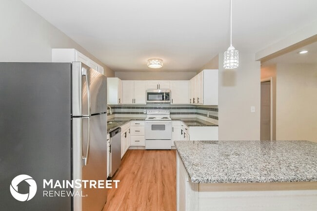 Building Photo - 12804 E Bowen St