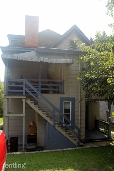 Building Photo - 743 Taylor Ave