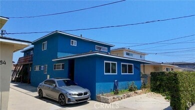 Building Photo - 11890 Manor Dr