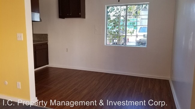 Building Photo - 315 N Virgil Ave