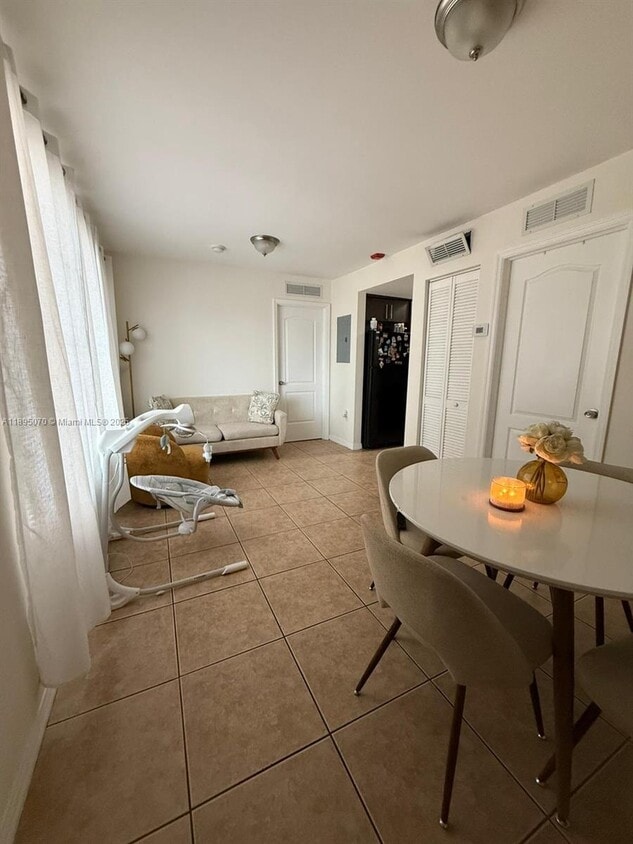 Foto principal - 13 S Royal Poinciana Blvd