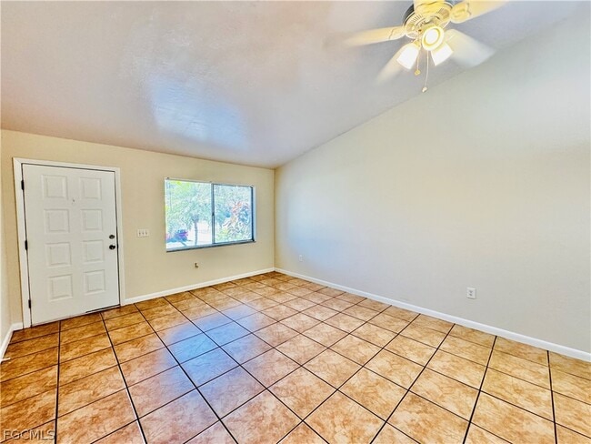 Foto del edificio - 17405 E Carnegie Cir