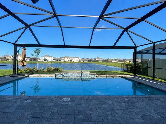 Foto del edificio - 12657 Promenade Estates Blvd