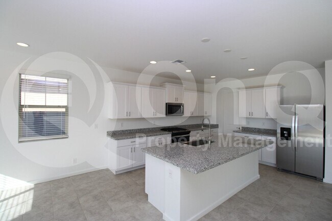 Building Photo - 4524 S 111th Ave