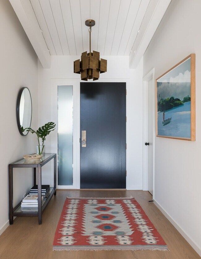 Foto del edificio - Newly Renovated 4BR/3.5BA Kentfield Home! ...