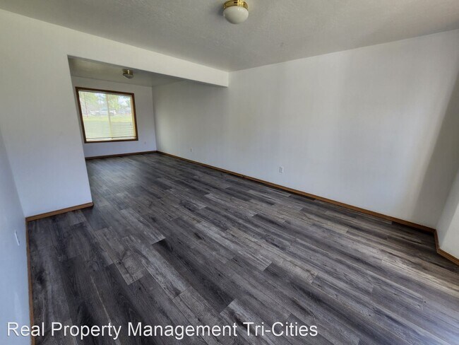Foto del edificio - 4 br, 2 bath House - 205 W 34th Ave