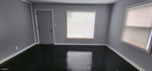 Building Photo - 2 br, 1 bath House - 26024 Andover St