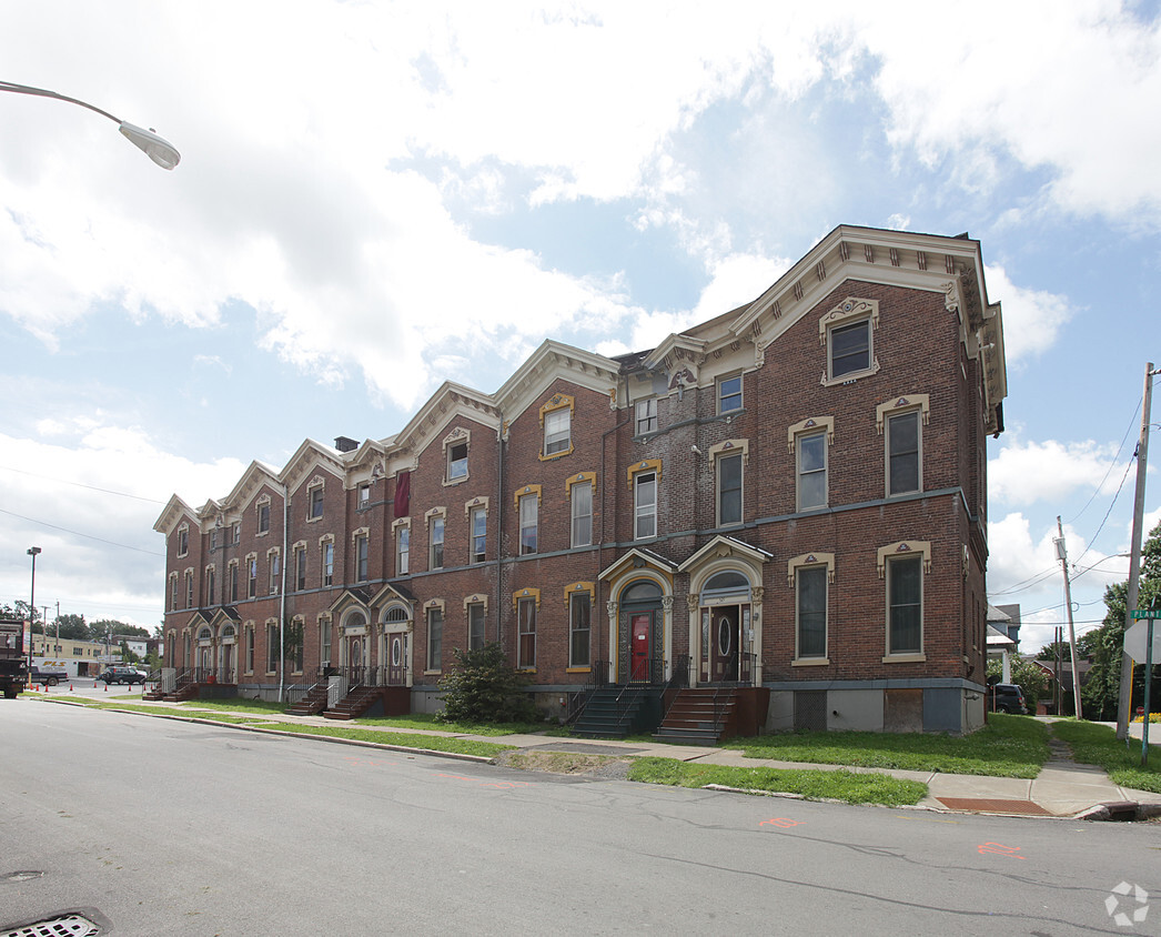 Foto del edificio - Plant Street Apartments