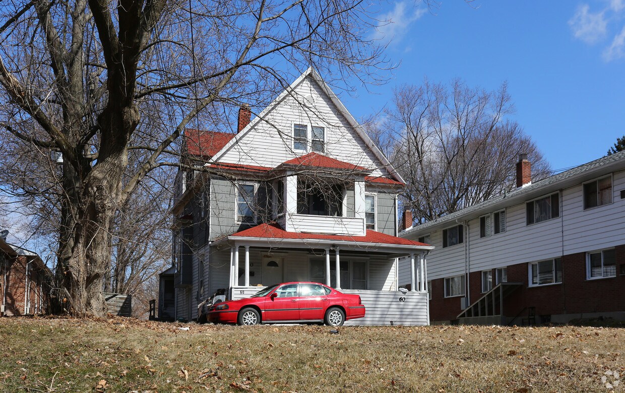 Primary Photo - 60 Floral Ave
