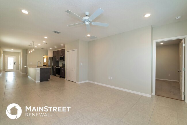 Building Photo - 255 Villavista Ct