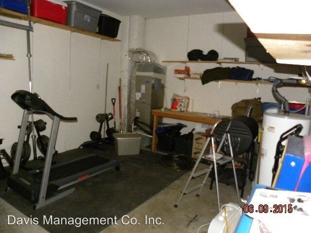 Building Photo - 3 br, 2.5 bath House - 28 W Wainwright Drive