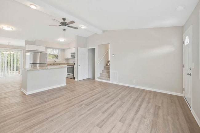 Building Photo - 6019 Lopez Ln