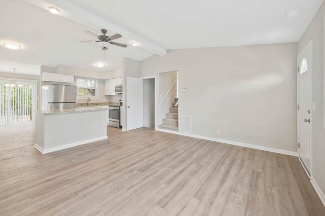 Foto del edificio - 6019 Lopez Ln