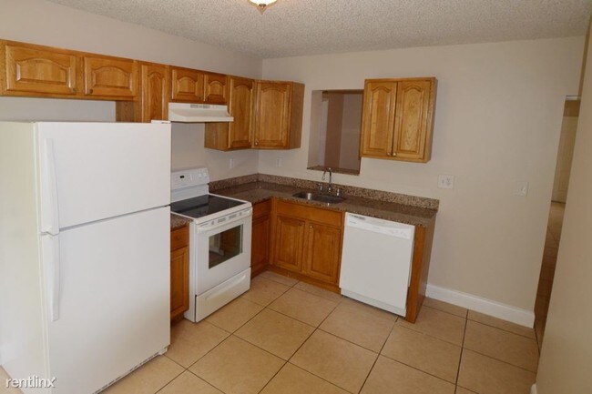 Foto del edificio - 3370 NW 18th St