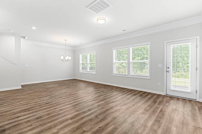 Foto del edificio - 252 Shingle Oak Rd